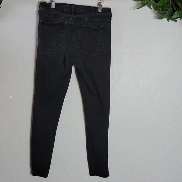 GAP Easy Leggings Black Faded Jeans 30R - Picture 2 of 9